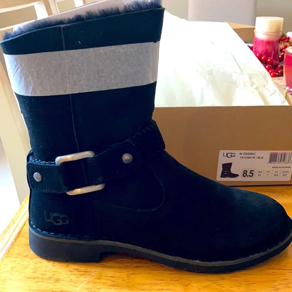 UGG CEDRIC BOOT